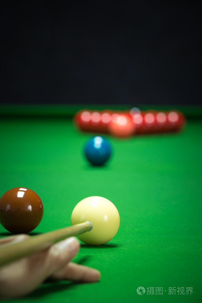 也折射出了 也折射出了